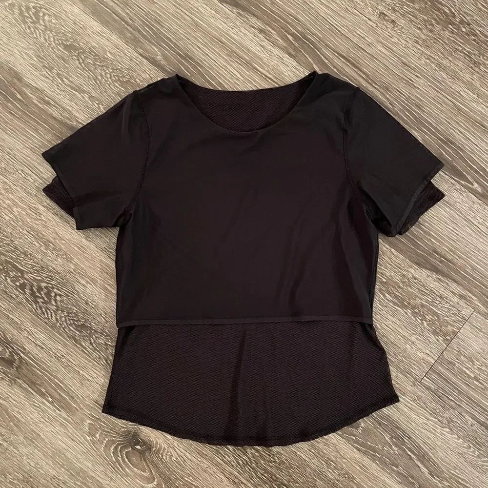 Lululemon mesh on mesh tee